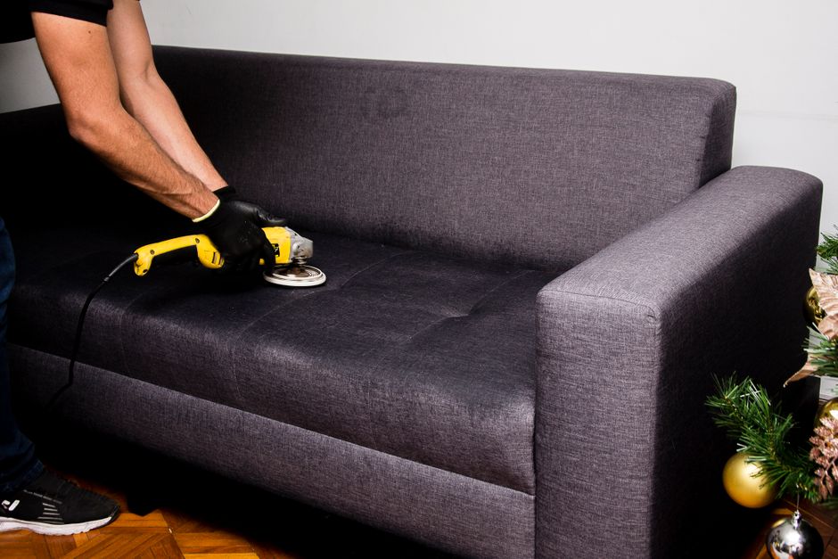 Professional upholstery cleaning of a sofa